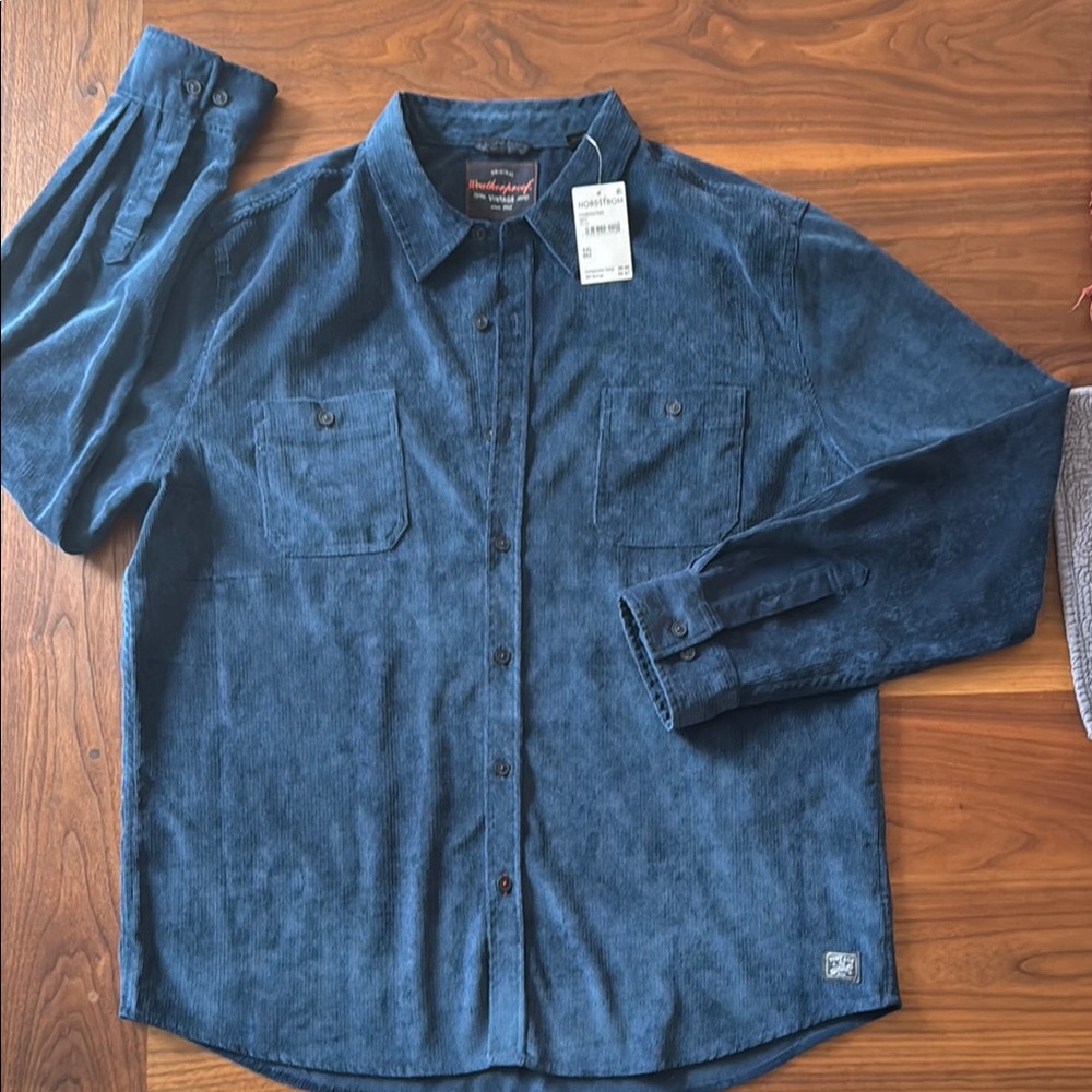 Wrangler Men's Blue Dress Shirt